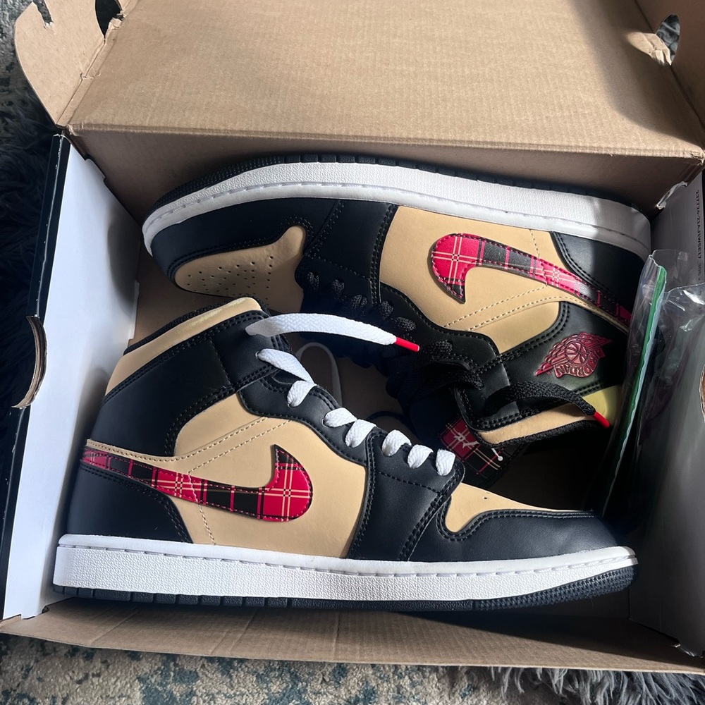 Air Jordan 1 Mid High-Top Sneakers Tartan Swoosh Plaid - Picture 2 of 10